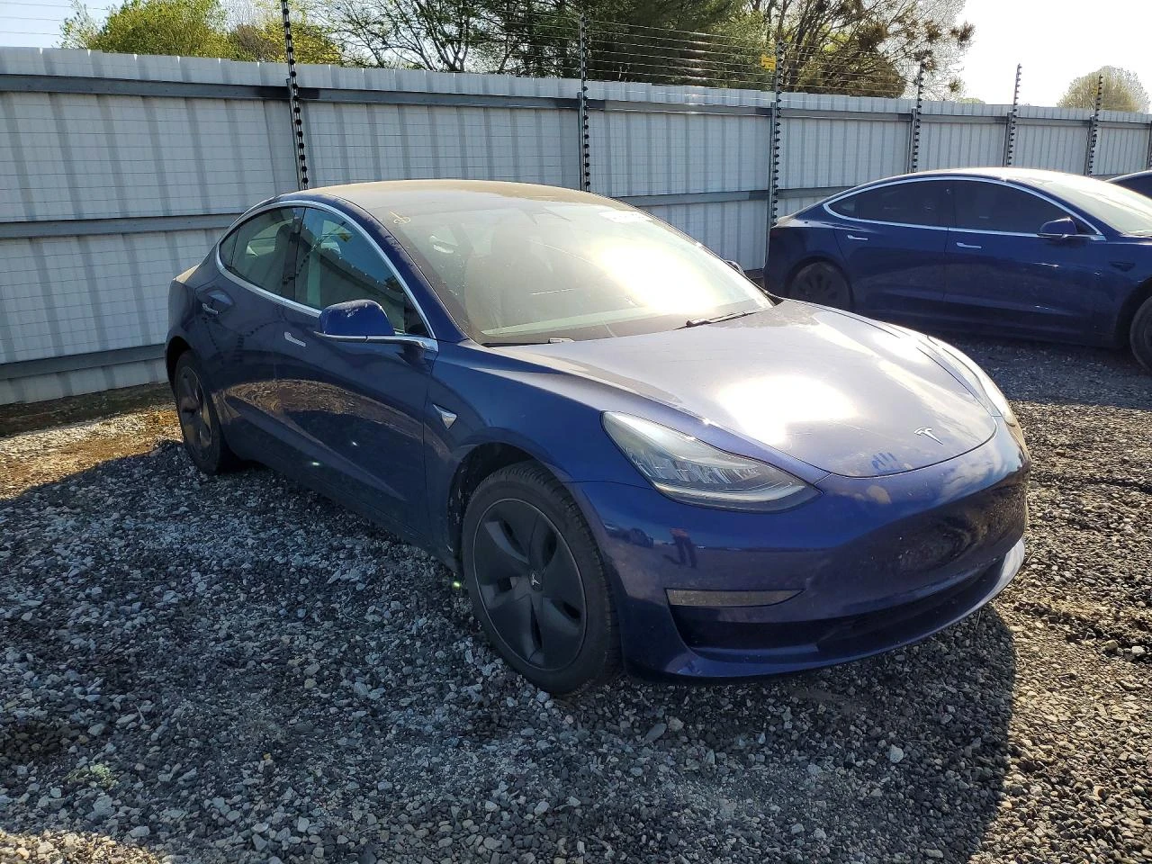 Tesla Model 3, снимка 4 - Автомобили и джипове - 54395813
