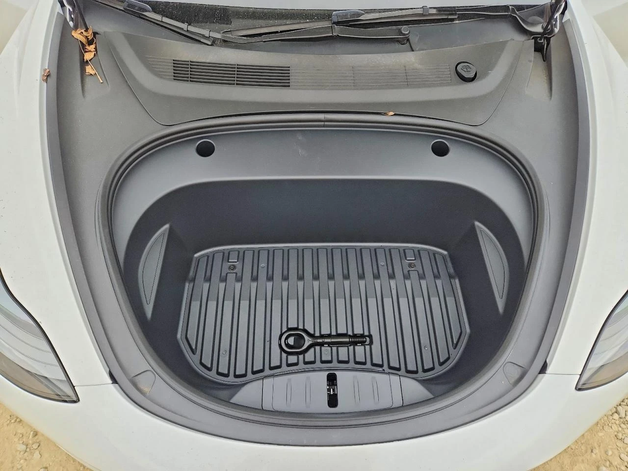 Tesla Model 3, снимка 11 - Автомобили и джипове - 54624043