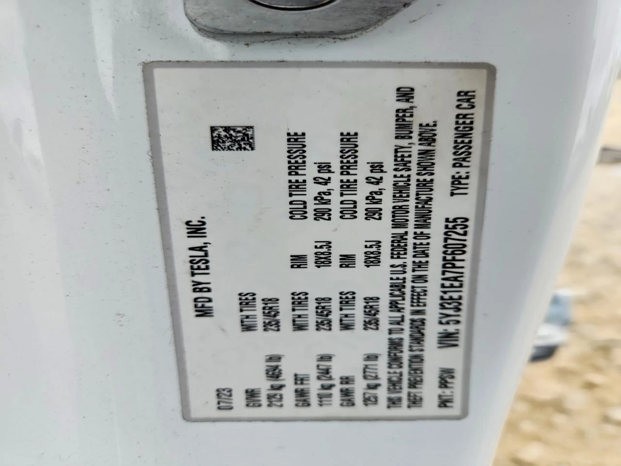 Tesla Model 3, снимка 13 - Автомобили и джипове - 54624043