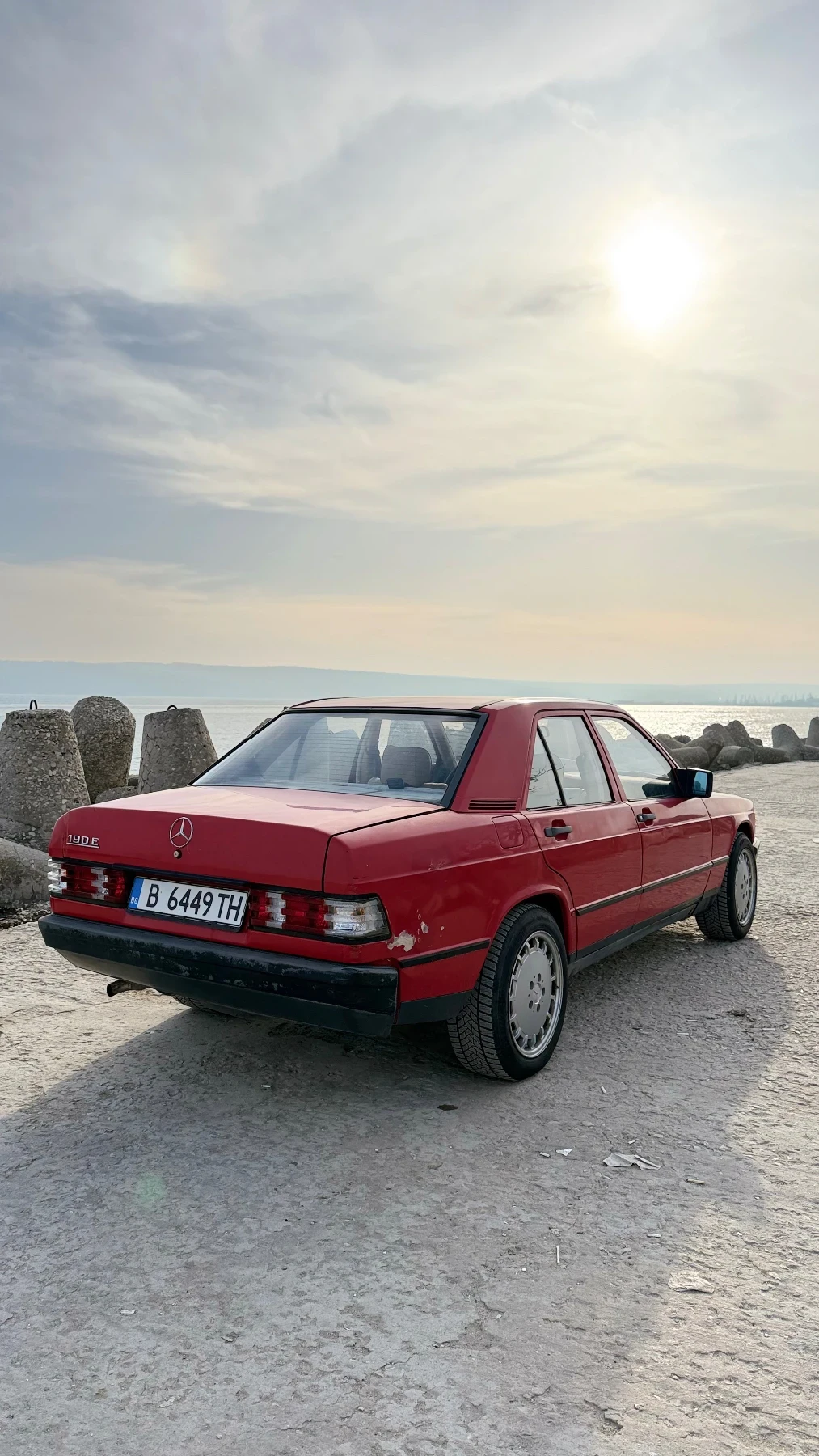 Mercedes-Benz 190 190е 2.0 Бензин, снимка 4 - Автомобили и джипове - 54751172