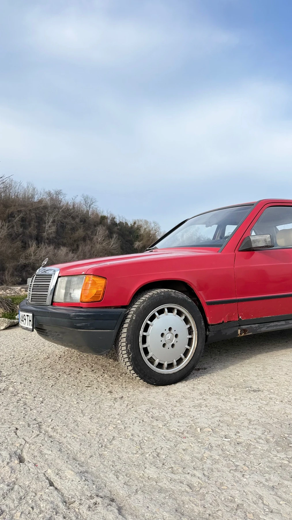 Mercedes-Benz 190 190е 2.0 Бензин, снимка 2 - Автомобили и джипове - 54751172