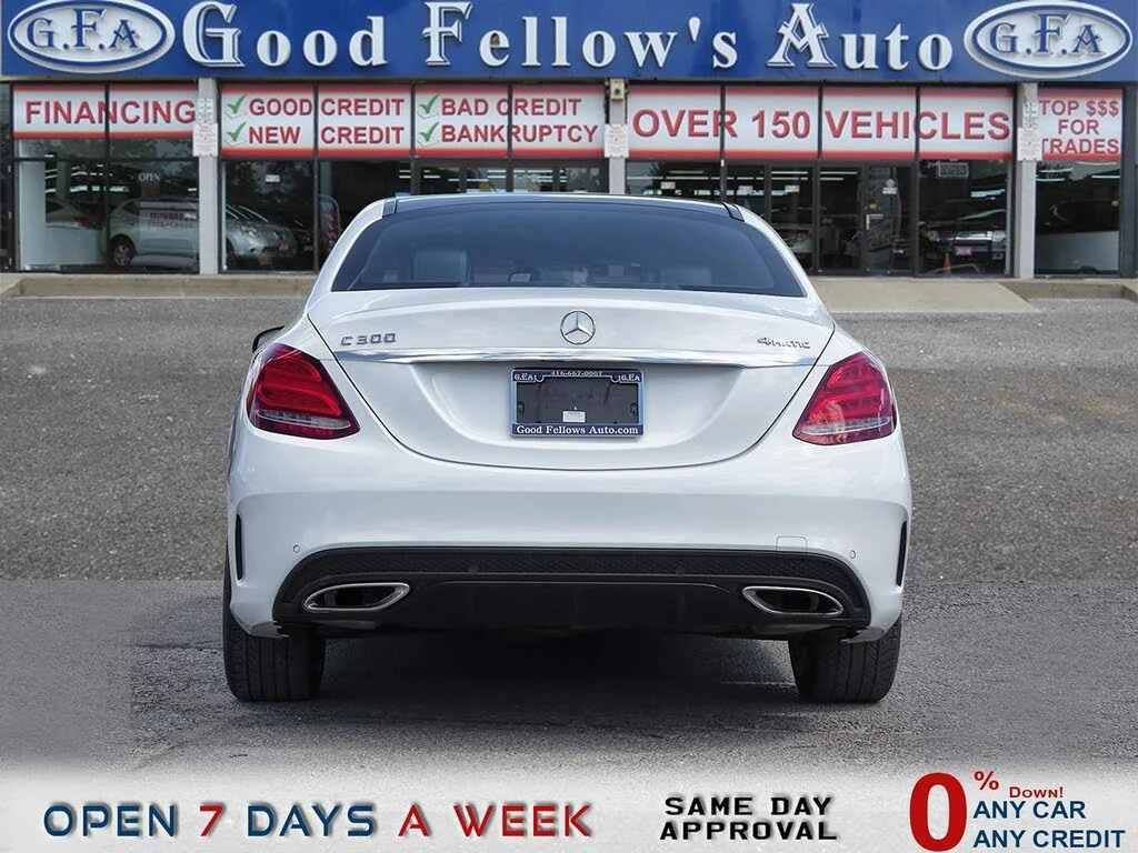 Mercedes-Benz C 300 * 4MATIC* АвтоКредит * (ЦЕНА ДО БГ), снимка 4 - Автомобили и джипове - 55050658
