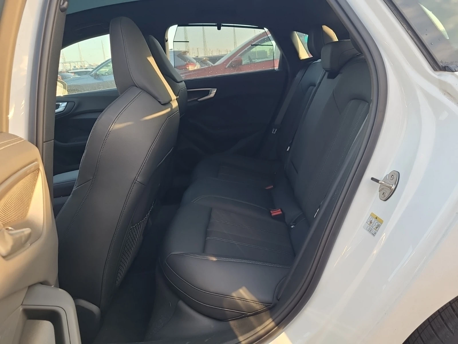 Audi A5  PROGRESSIV / ЕЛЕКТРИЧЕСКИ ПРОБЛЕМ , снимка 13 - Автомобили и джипове - 55846876