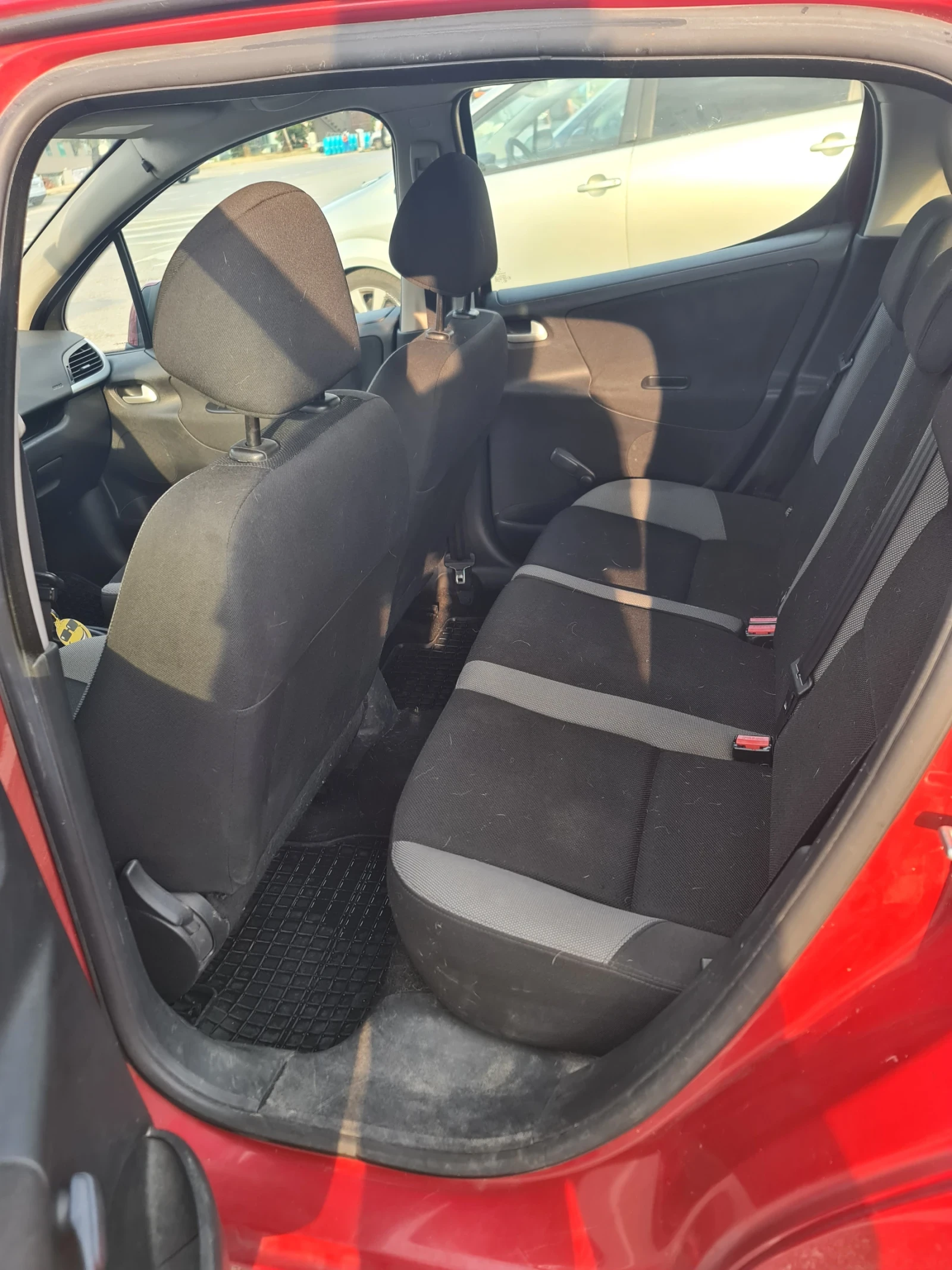 Peugeot 207, снимка 10 - Автомобили и джипове - 55904305