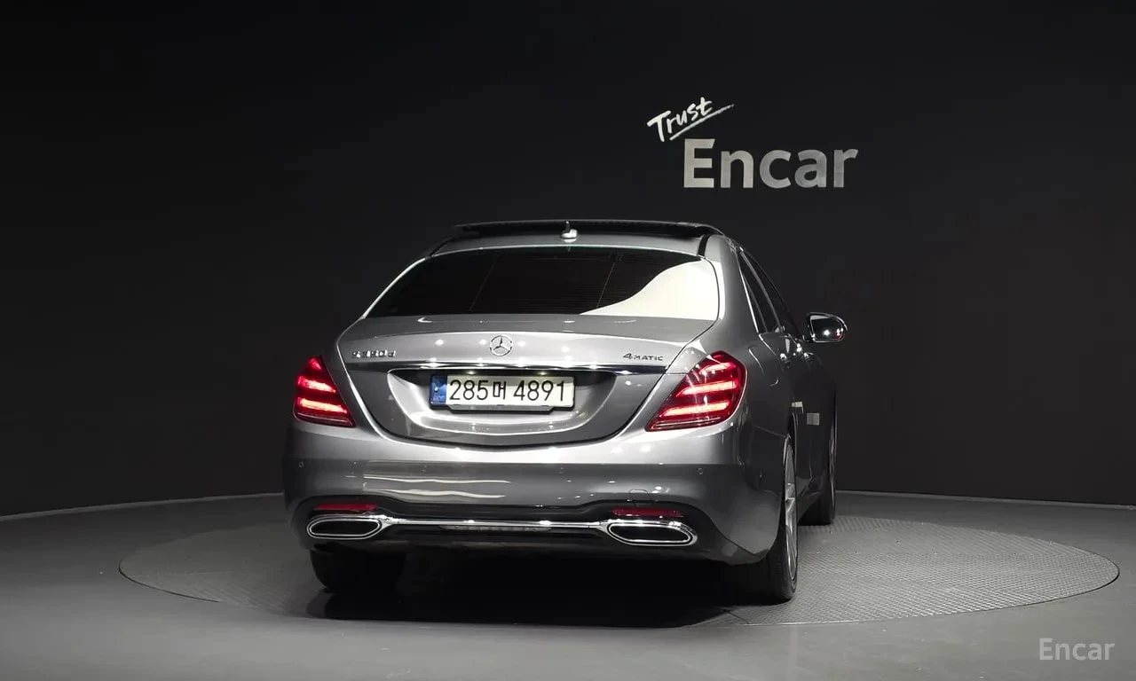 Mercedes-Benz S 350 d 4MATIC AMG Line* ПАНО* ОБДУХВАНЕ* 360* , снимка 4 - Автомобили и джипове - 56018813