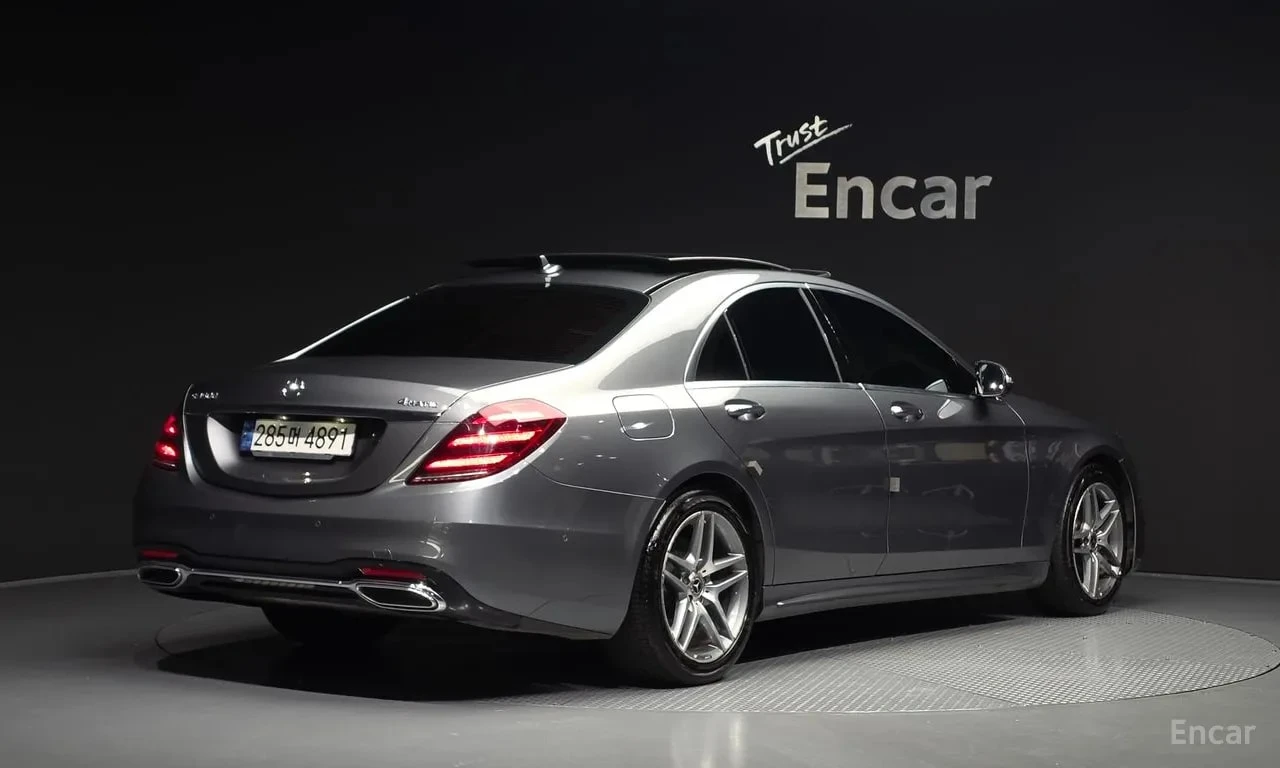 Mercedes-Benz S 350 d 4MATIC AMG Line* ПАНО* ОБДУХВАНЕ* 360* , снимка 2 - Автомобили и джипове - 56018813