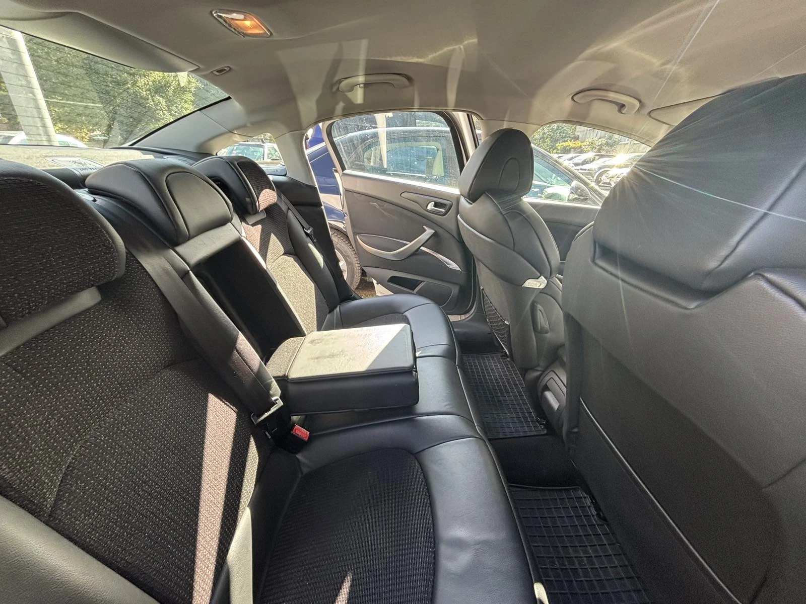 Citroen C5 2.0 HDI, снимка 13 - Автомобили и джипове - 56124816
