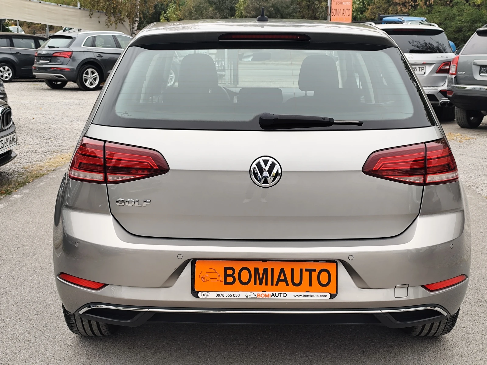 VW Golf 7* 1.6TDi/EURO6D/FACE/LED/APP-CONNECT/CARPLAY, снимка 5 - Автомобили и джипове - 56224502