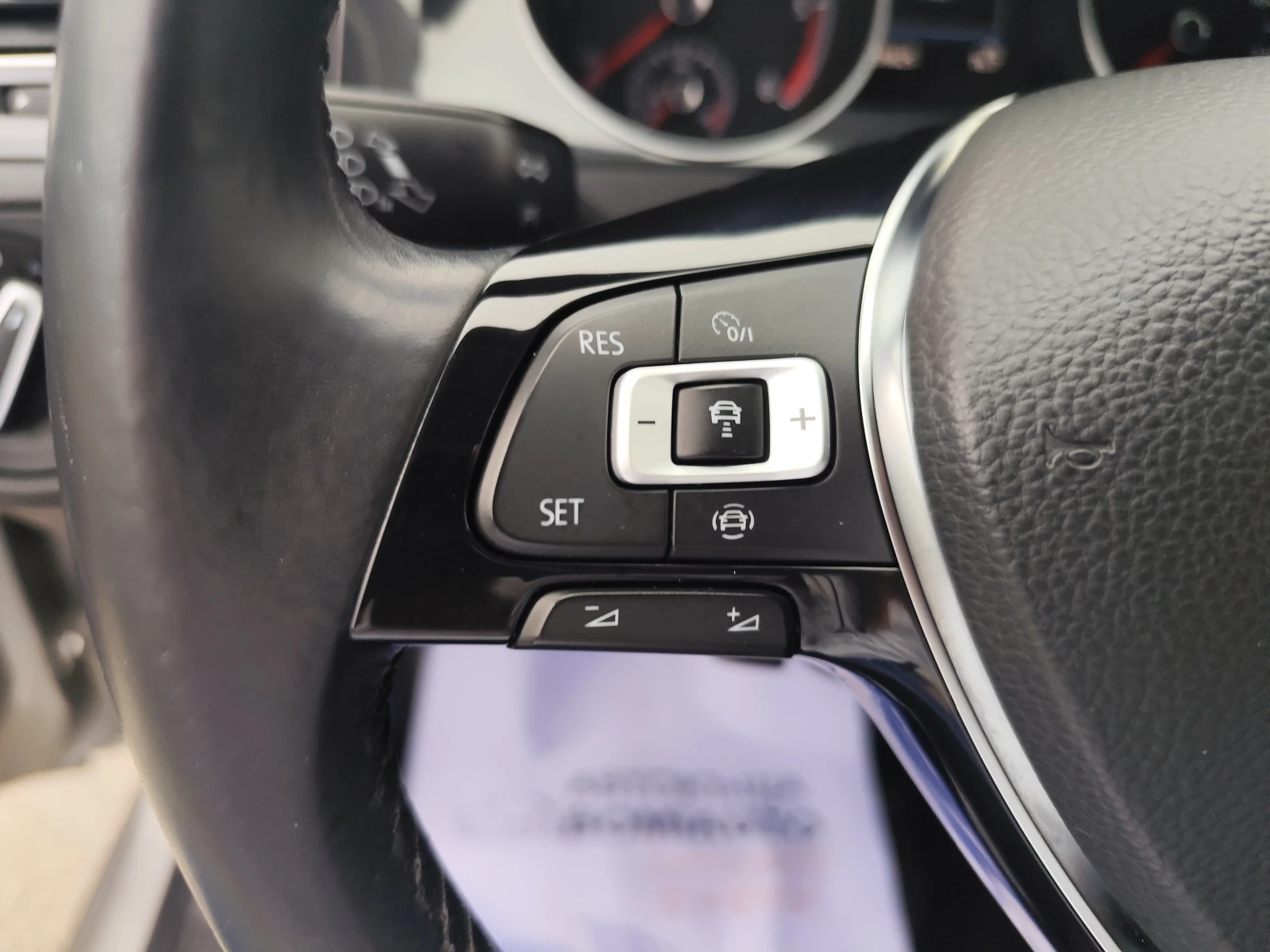 VW Golf 7* 1.6TDi/EURO6D/FACE/LED/APP-CONNECT/CARPLAY, снимка 10 - Автомобили и джипове - 56224502