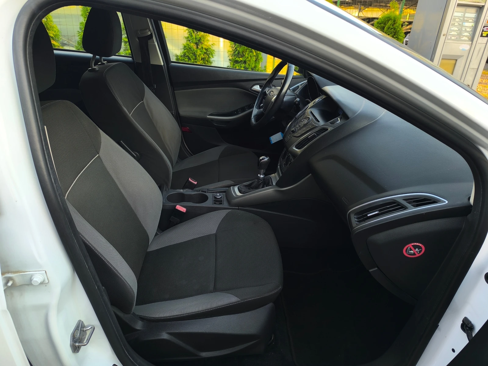 Ford Focus FACE LIFT-1.6HDI-95��-6 ��������-��������-EURO 5- | Mobile.bg � ����������� 15