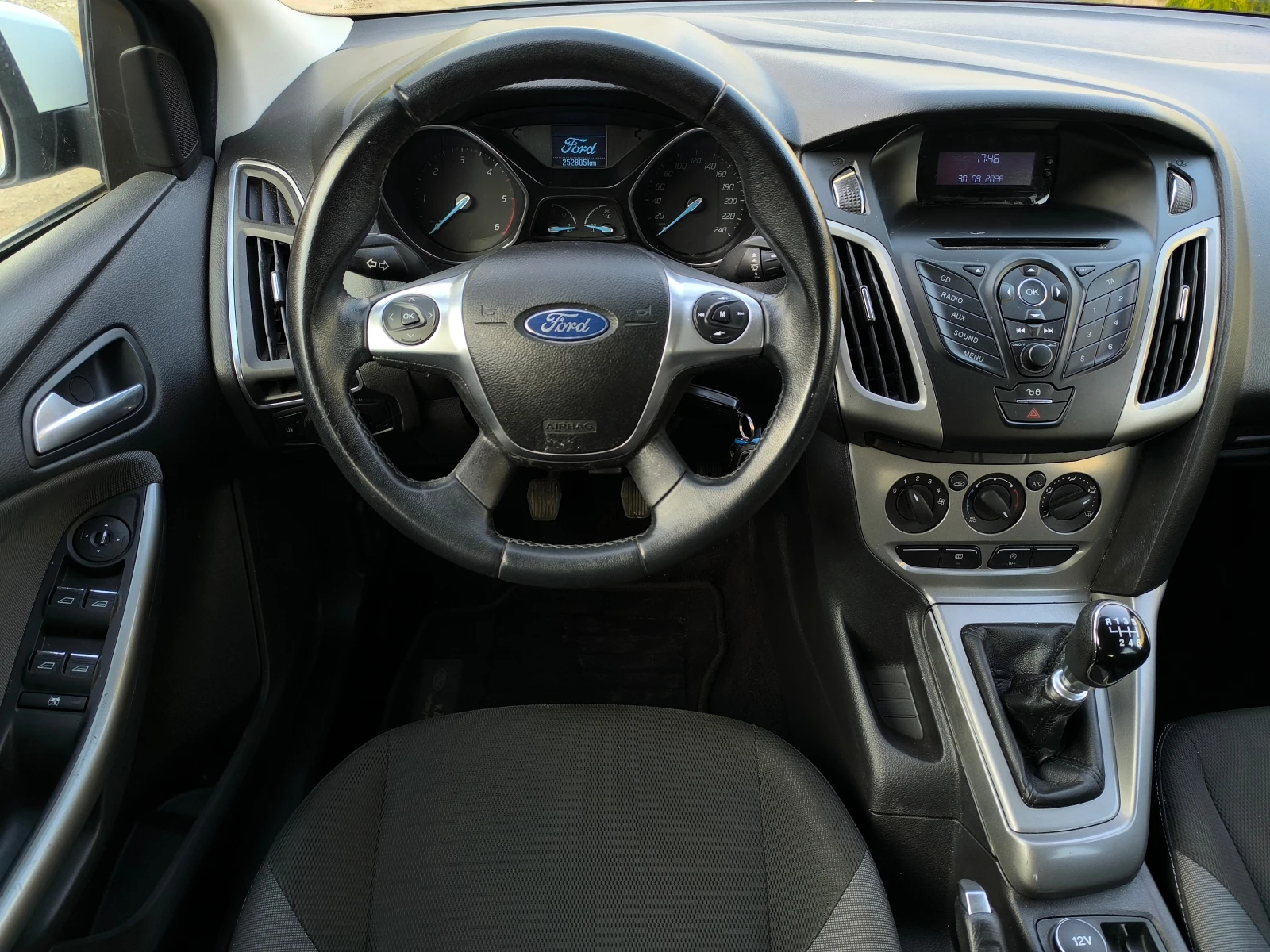 Ford Focus FACE LIFT-1.6HDI-95��-6 ��������-��������-EURO 5- | Mobile.bg � ����������� 11