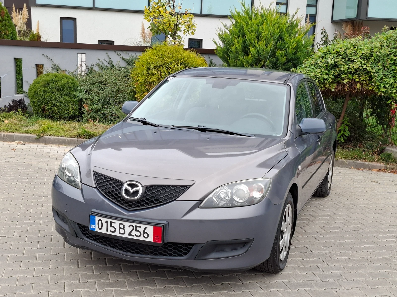 Mazda 3 1.4i* (84кс)* FACELIFT* НОВ ВНОС* , снимка 2 - Автомобили и джипове - 56727659