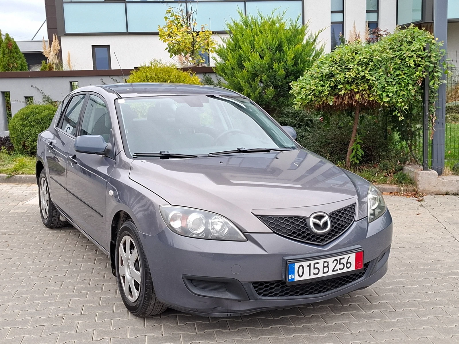 Mazda 3 1.4i* (84кс)* FACELIFT* НОВ ВНОС* , снимка 6 - Автомобили и джипове - 56727659