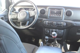 Jeep Gladiator  Sport S Crew Cab 4WD, снимка 11