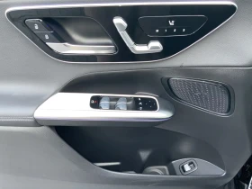 Mercedes-Benz GLC 300 d / AMG / 4 MATIC / , снимка 10