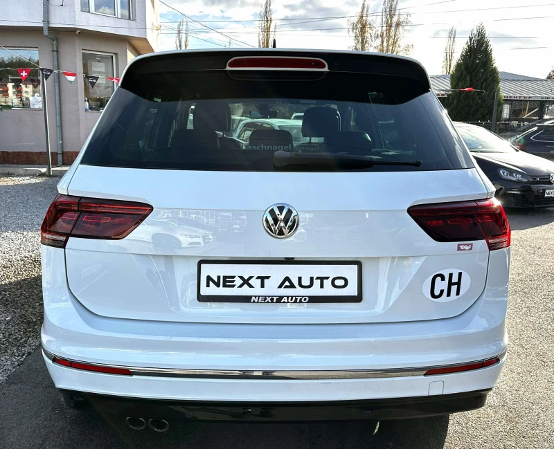 VW Tiguan 2.0TDI 150HP R-LINE DISTRONIC LANE ASSIST EU6B, снимка 6 - Автомобили и джипове - 52280840