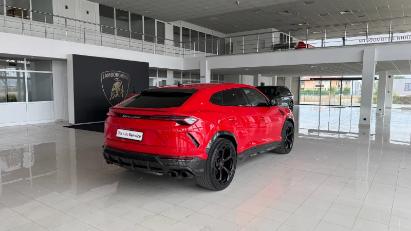 Lamborghini Urus БАРТЕР * НАЛИЧЕН* , снимка 6 - Автомобили и джипове - 52576145