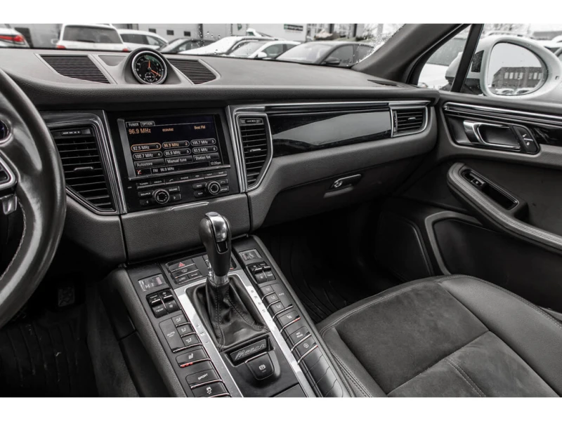 Porsche Macan * S * CARFAX * ЦЕНА ДО БГ, снимка 14 - Автомобили и джипове - 53075383
