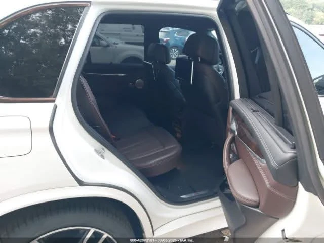 BMW X5 5.0 - изображение 10