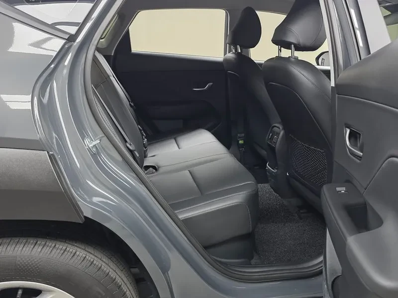 Hyundai Kona, снимка 12 - Автомобили и джипове - 54833467