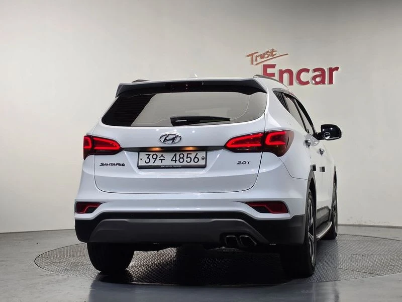 Hyundai Santa fe Gasoline 2.0 Turbo 2WD| 240к.с.| ВКЛ.ТЕХНОТЕСТ, снимка 4 - Автомобили и джипове - 55432366