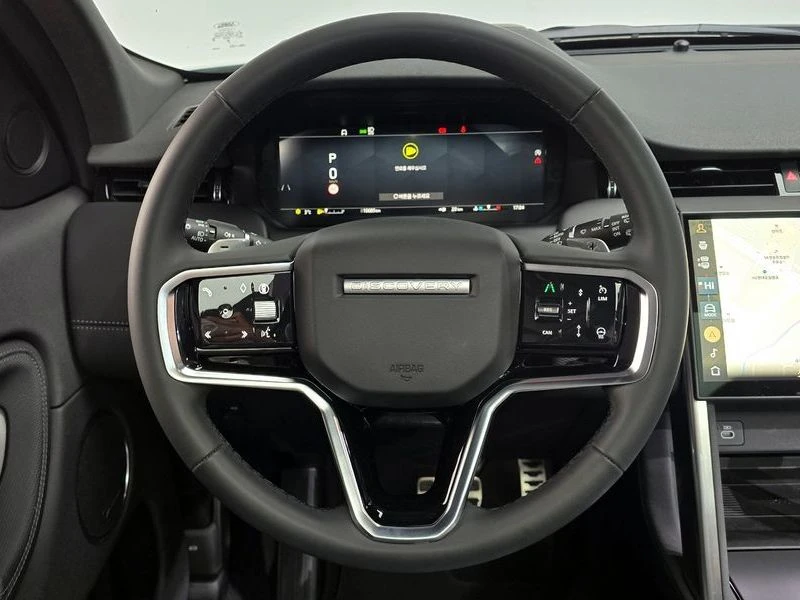Land Rover Discovery Sport 2.0 Automatic, снимка 12 - Автомобили и джипове - 55931823