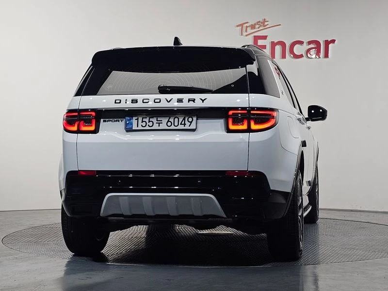 Land Rover Discovery Sport 2.0 Automatic, снимка 4 - Автомобили и джипове - 55931823