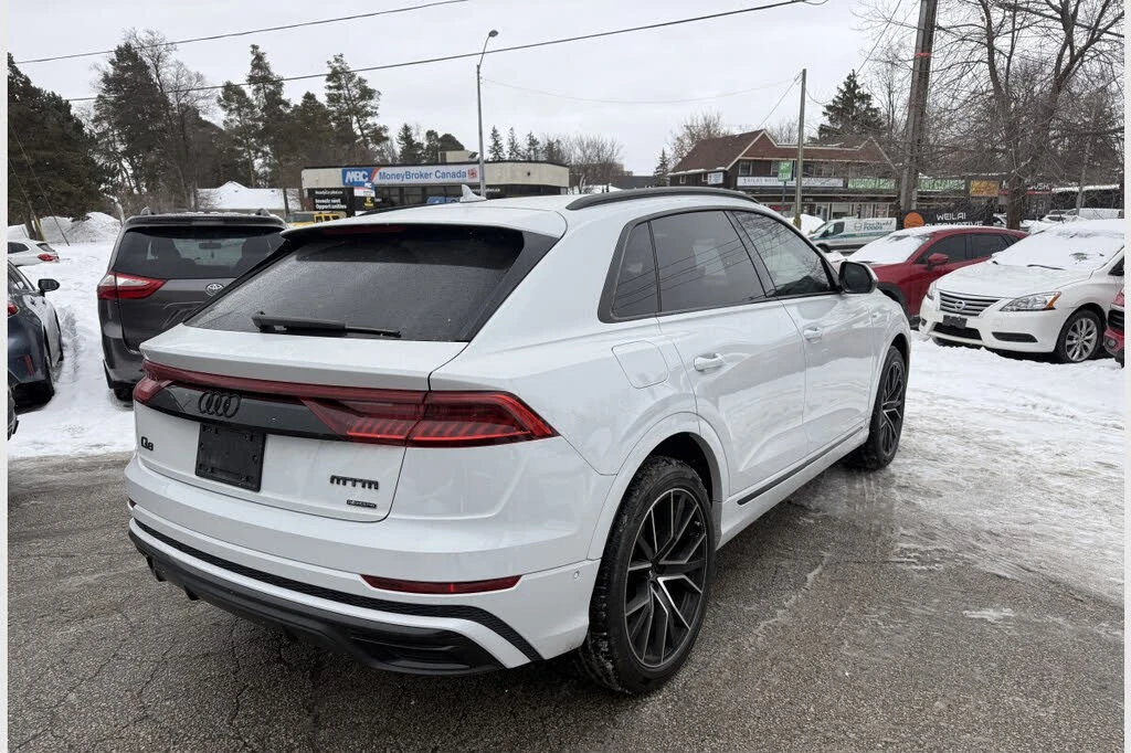 Audi Q8 Technik* 55TFSI* Quattro* АвтоКредит* (ЦЕНА ДО БГ) - изображение 3