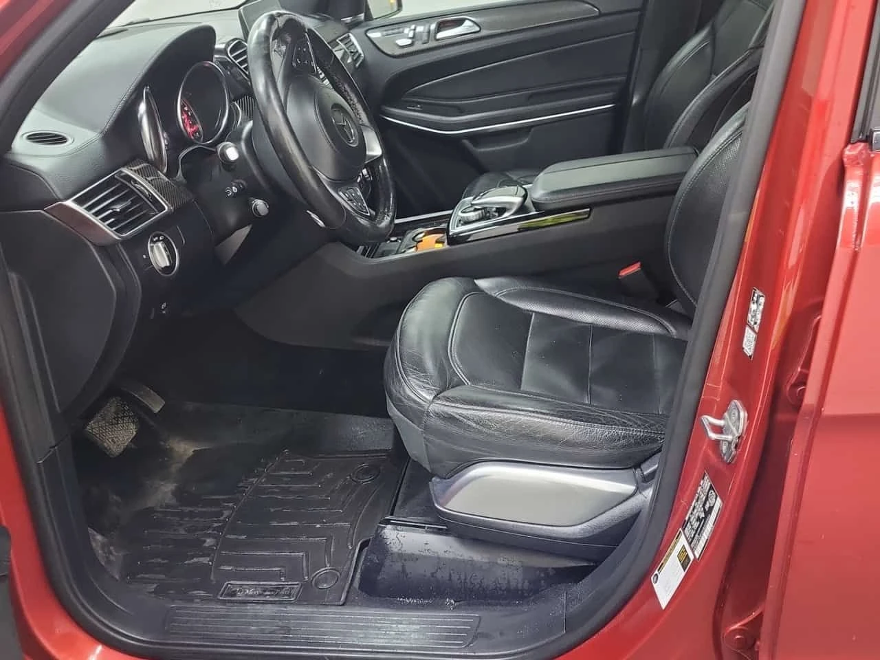 Mercedes-Benz GLS * 550 4 MATIC * CARFAX * ПАНОРАМА * KEYLESS *  - изображение 5