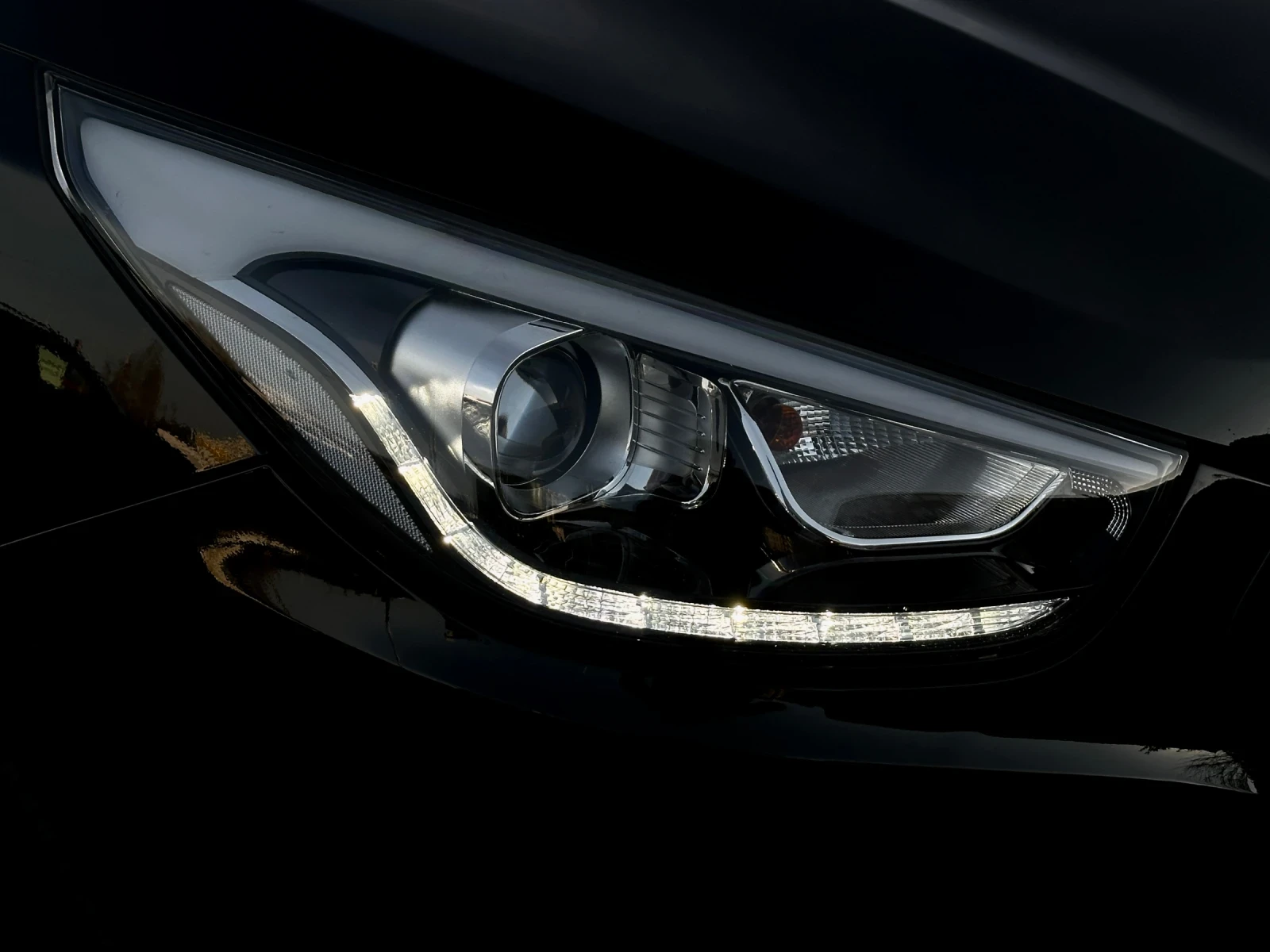 Hyundai IX35 XPOSSIBLE 1.7 CRDI НОВ ВНОС, снимка 15 - Автомобили и джипове - 53828941