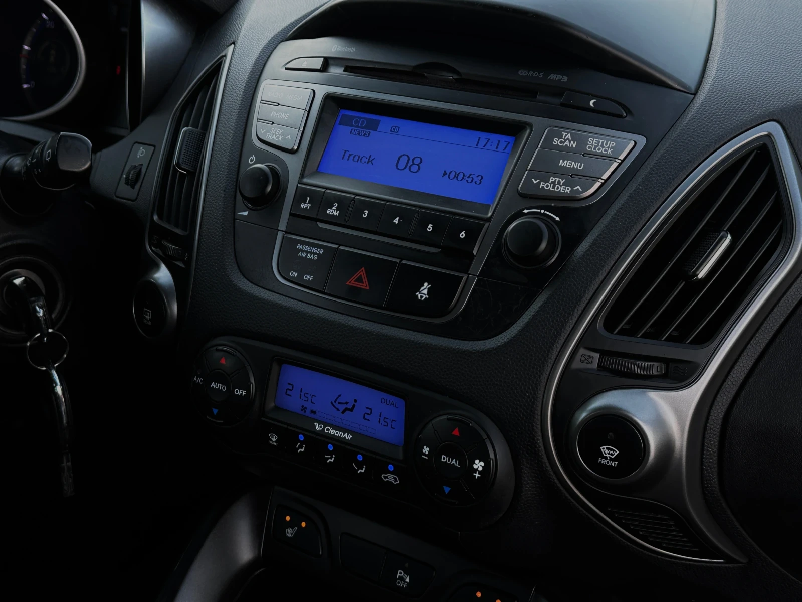 Hyundai IX35 XPOSSIBLE 1.7 CRDI НОВ ВНОС, снимка 12 - Автомобили и джипове - 53828941