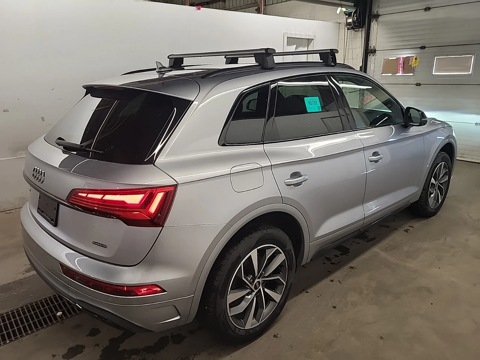 Audi Q5  45 TFSI quattro, снимка 5 - Автомобили и джипове - 54450236