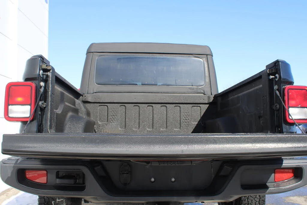 Jeep Gladiator  Sport S Crew Cab 4WD, снимка 7 - Автомобили и джипове - 54557057