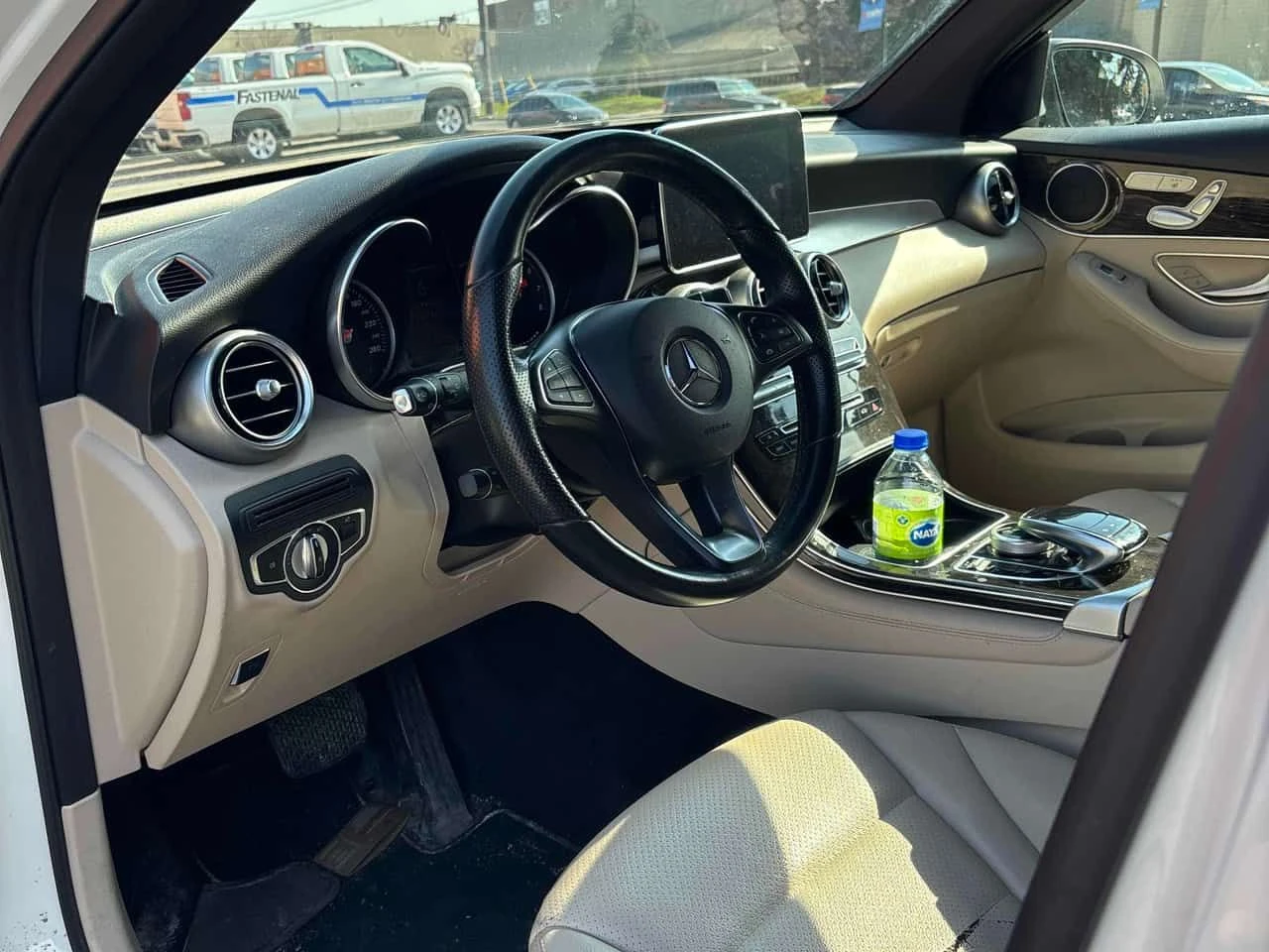 Mercedes-Benz GLC * 300 * АВТОКРЕДИТ БЕЗ ПЪРВОНАЧАЛНА ВНОСКА, снимка 8 - Автомобили и джипове - 54563513