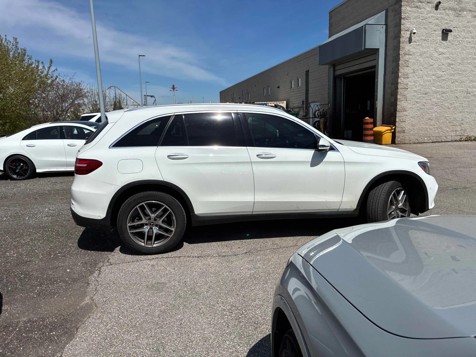 Mercedes-Benz GLC 300 ДИСТРОНИК * ПОДГРЕВ * ПАНОРАМА * 360 * CARFAX, снимка 3 - Автомобили и джипове - 54683787