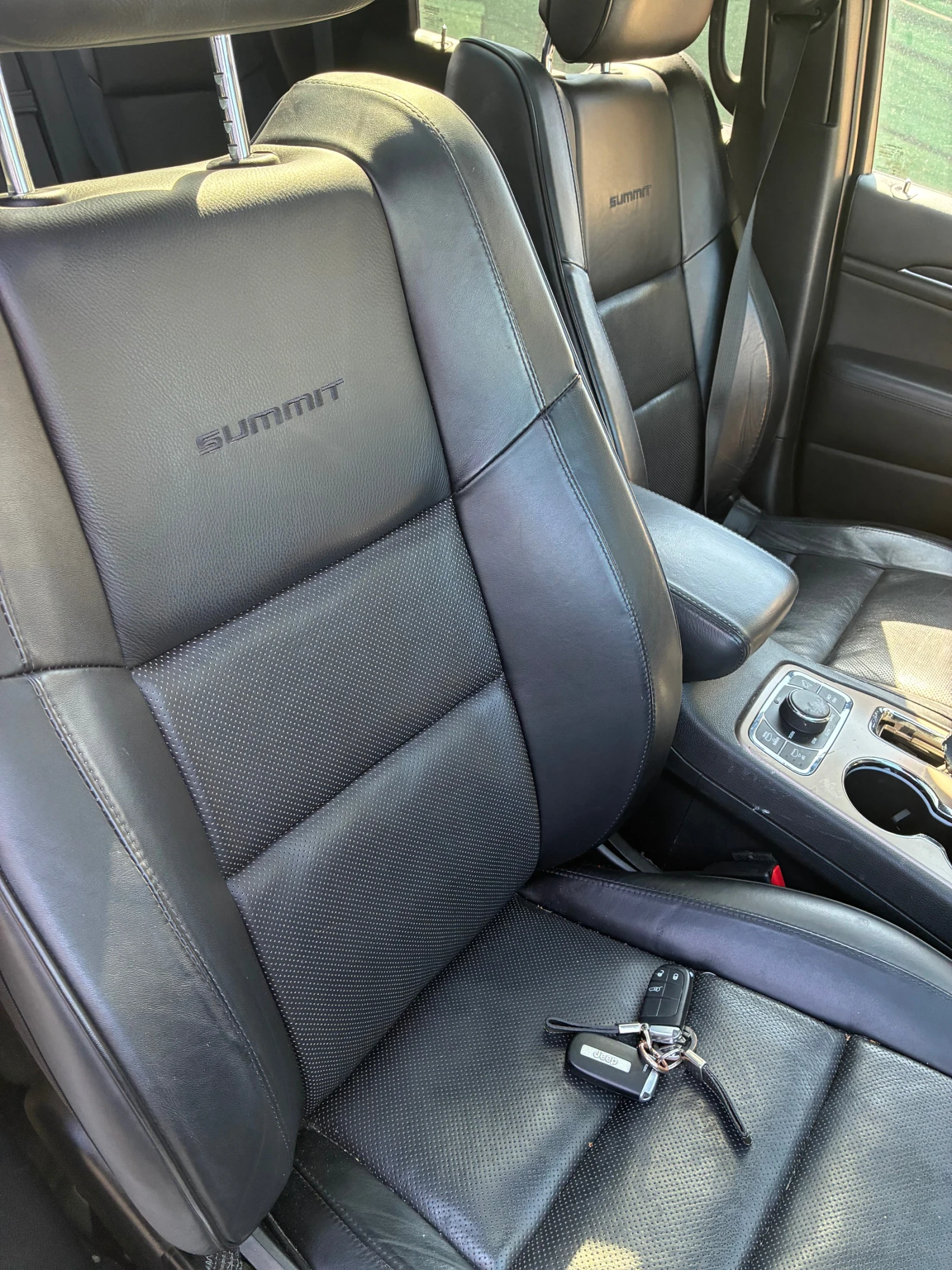 Jeep Cherokee 3.0 Diesel, снимка 6 - Автомобили и джипове - 55455503