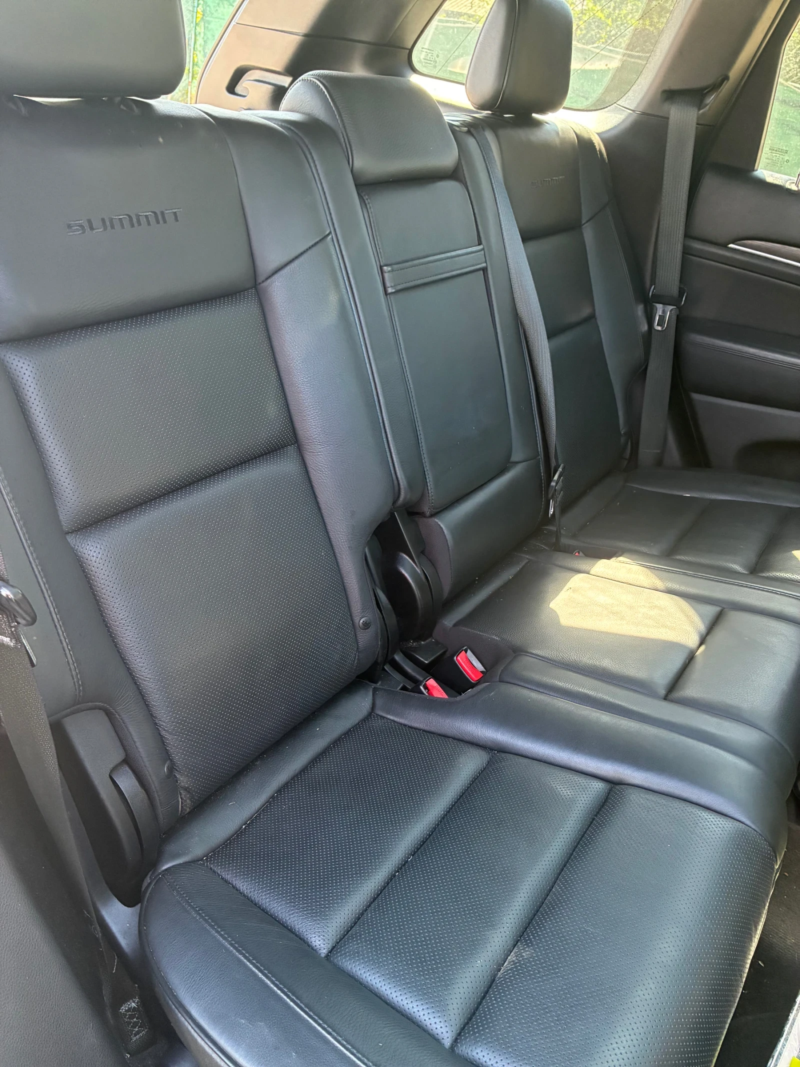 Jeep Cherokee 3.0 Diesel, снимка 5 - Автомобили и джипове - 55455503
