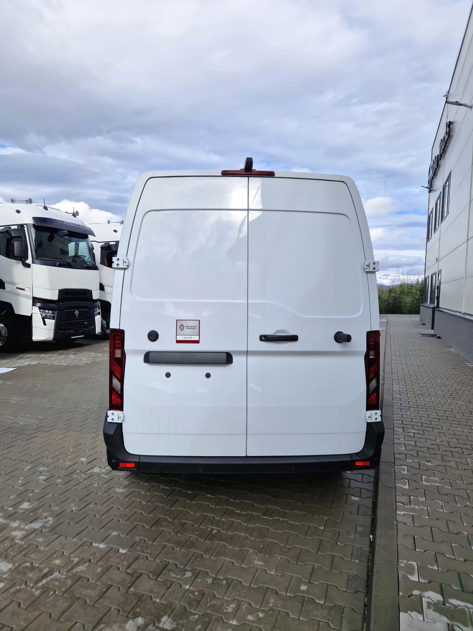 Renault Master RED EDITION * 4 .   *  | Mobile.bg   5