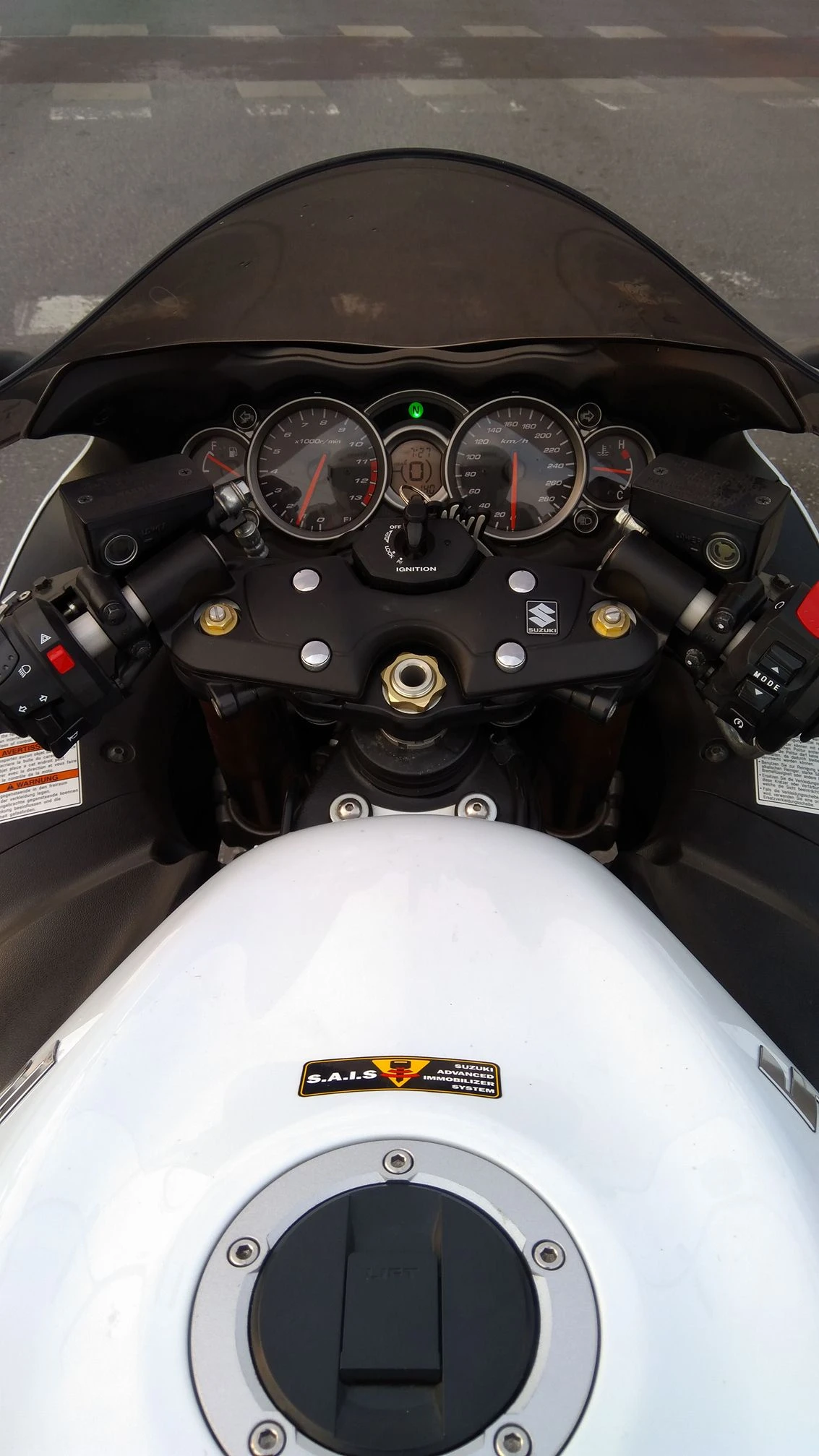 Suzuki Hayabusa GSX1300R