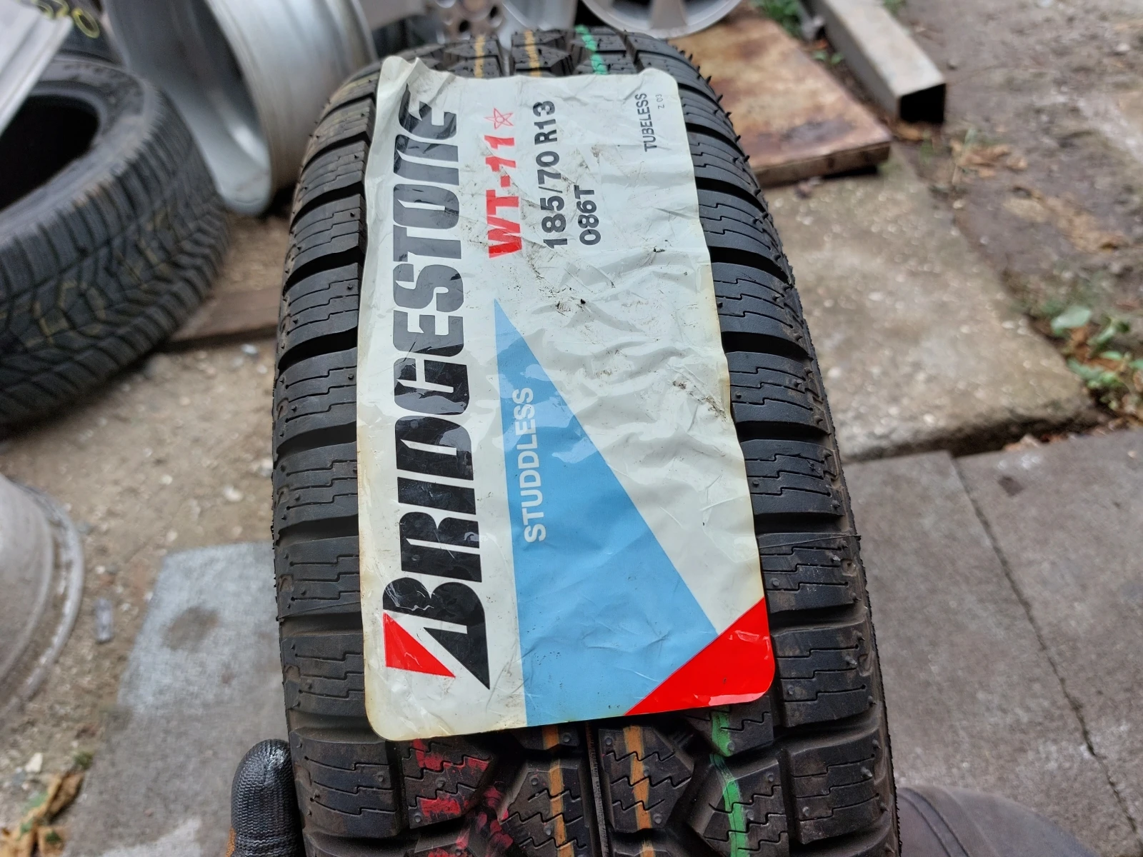 ���� 185/70R13 | Mobile.bg � ����������� 1