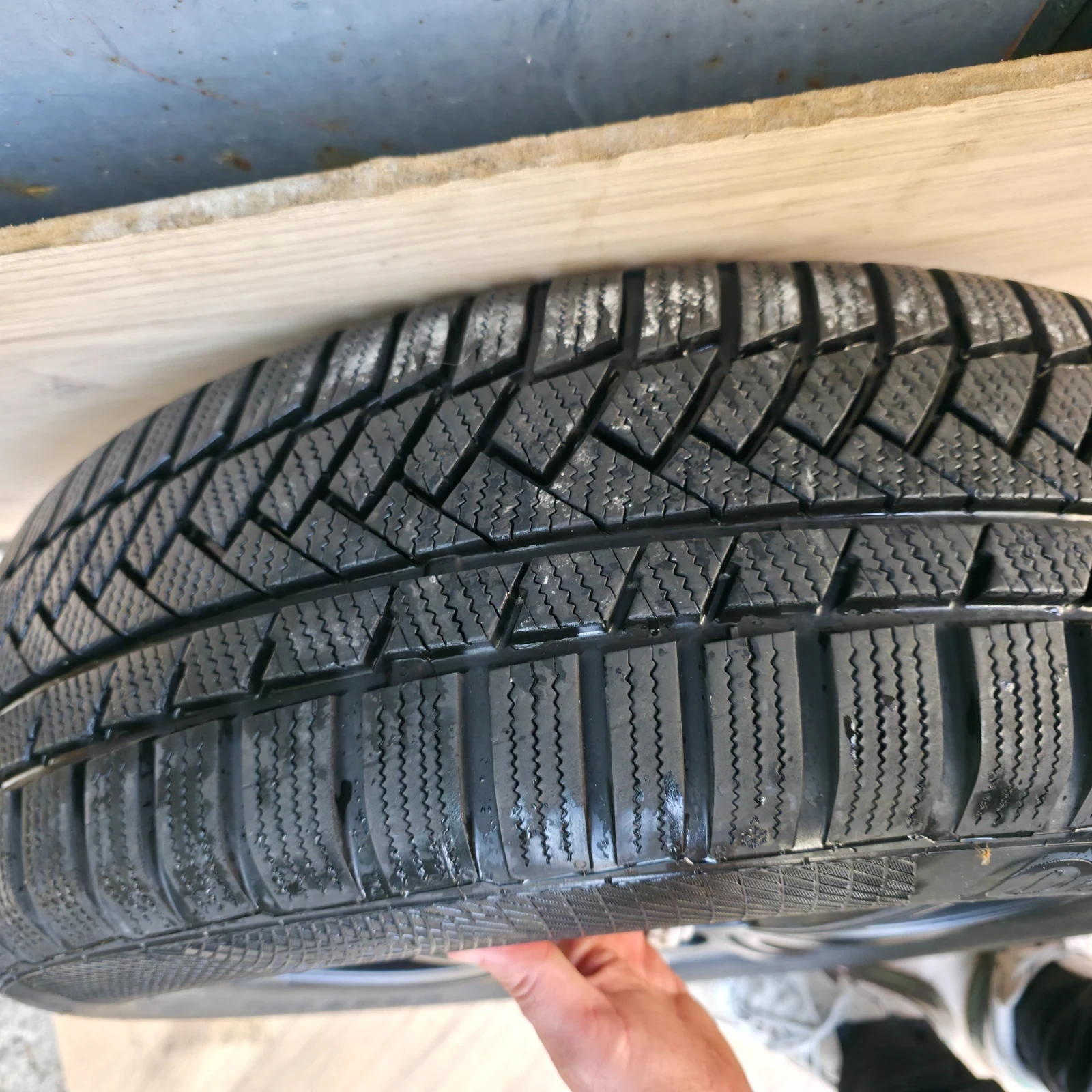 ���� � ������ 215/60R18 �� Mercedes-Benz GLB | Mobile.bg � ����������� 10