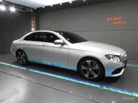 Mercedes-Benz E 300 ДИГИТАЛНО* ТАБЛО* ОБДУХВАНЕ* 360КАМЕРА* ПАНОРАМА* , снимка 1