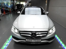Mercedes-Benz E 300 ДИГИТАЛНО* ТАБЛО* ОБДУХВАНЕ* 360КАМЕРА* ПАНОРАМА* , снимка 3