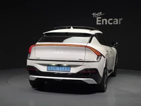 Kia EV6 Long Range 4WD GT Line - САМО 30% АВАНС, снимка 4