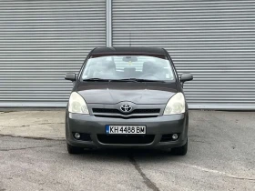 Toyota Corolla verso 2.0D4D, снимка 3