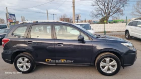 Subaru Forester 2.0i Crosstreck AWD Нави Кожа , снимка 5