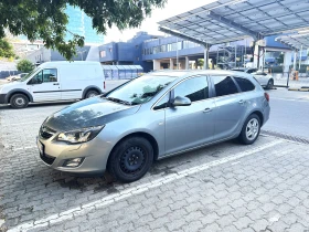 Обява за продажба на Opel Astra Sports Tourer P10 ~9 200 лв. - изображение 1