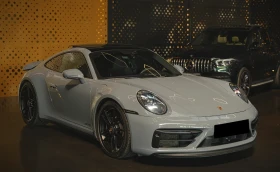 Porsche 911 Carrera 4 GTS