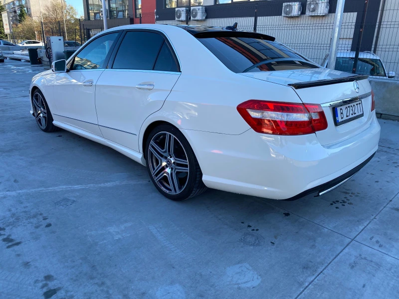 Mercedes-Benz E 350 E-/W212/350 V6/272к.с./AMG PACKAGE/DISTRONIC/, снимка 7 - Автомобили и джипове - 46975986