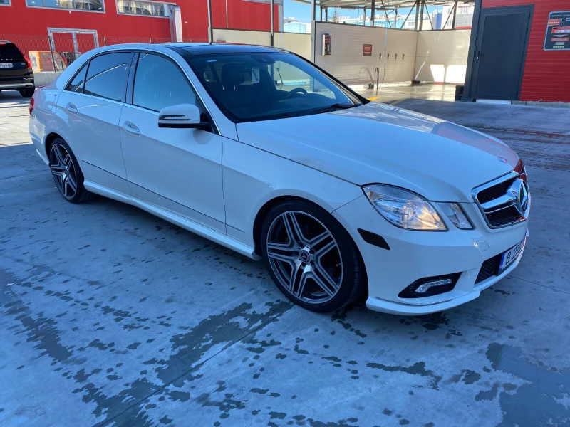 Mercedes-Benz E 350 E-/W212/350 V6/272к.с./AMG PACKAGE/DISTRONIC/, снимка 4 - Автомобили и джипове - 46975986